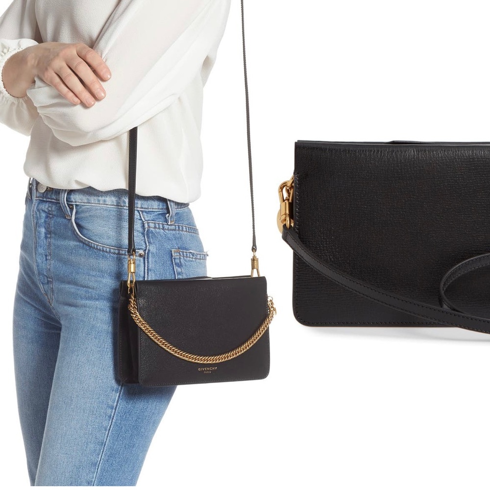 IN SEARCH OF - Givenchy
Cross 3 Leather Crossbody Bag